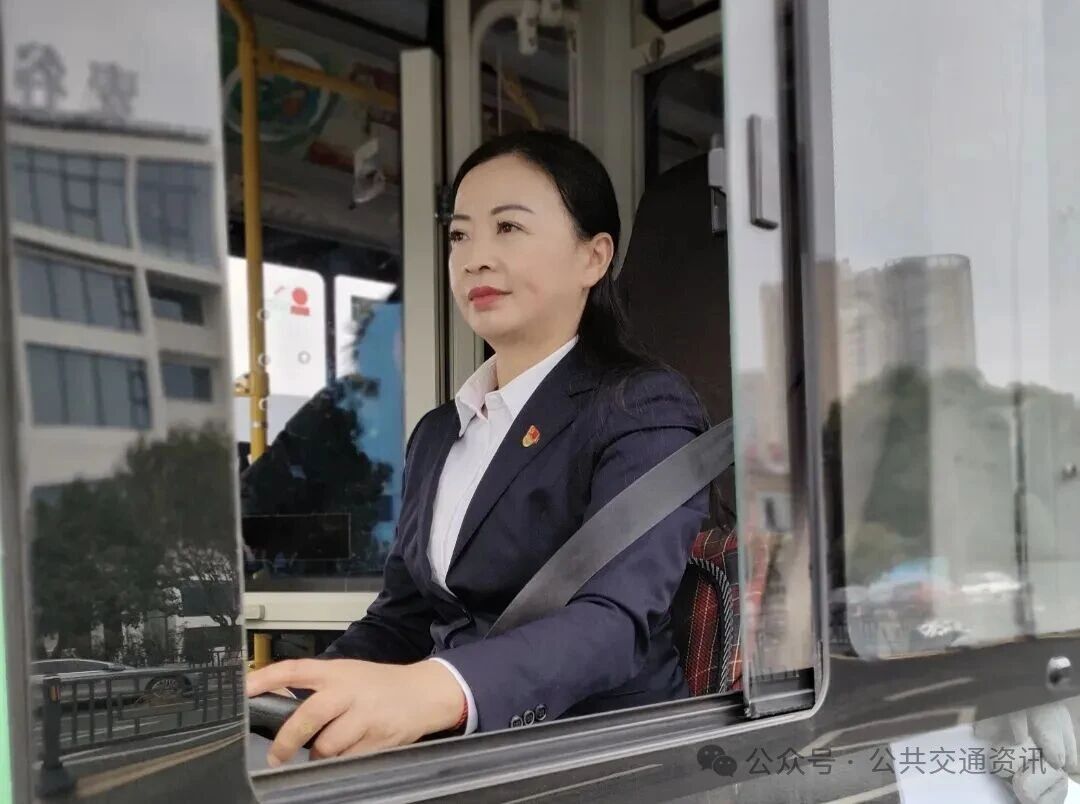 全国人大代表张海荣：建议在城市公交行业推广V2G技术 促进交通与能源深度融合