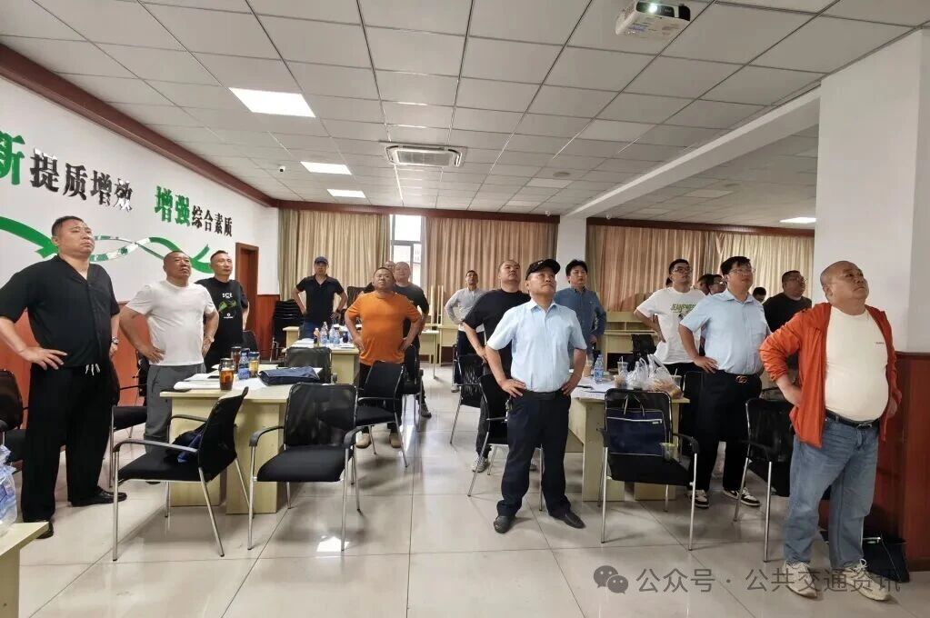 赋能安全管理 呵护职工心灵 | 久事公交开展心理疏导员专项培训活动